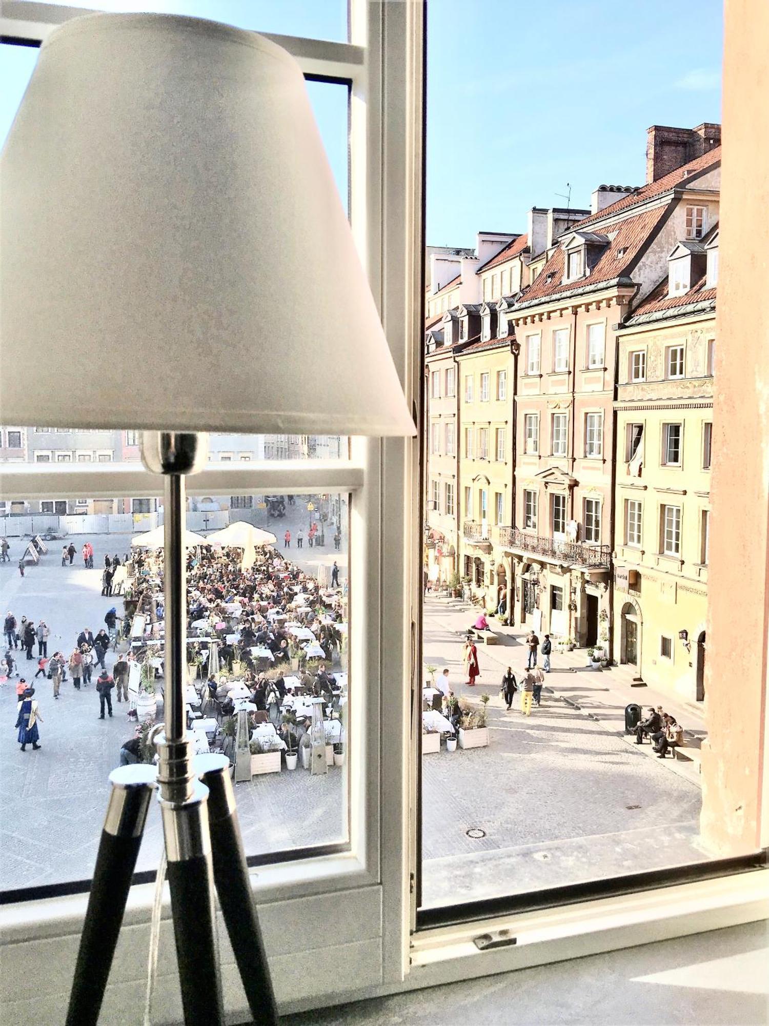 Mondrian Luxury Suites & Apartments Old Town Warschau Kamer foto