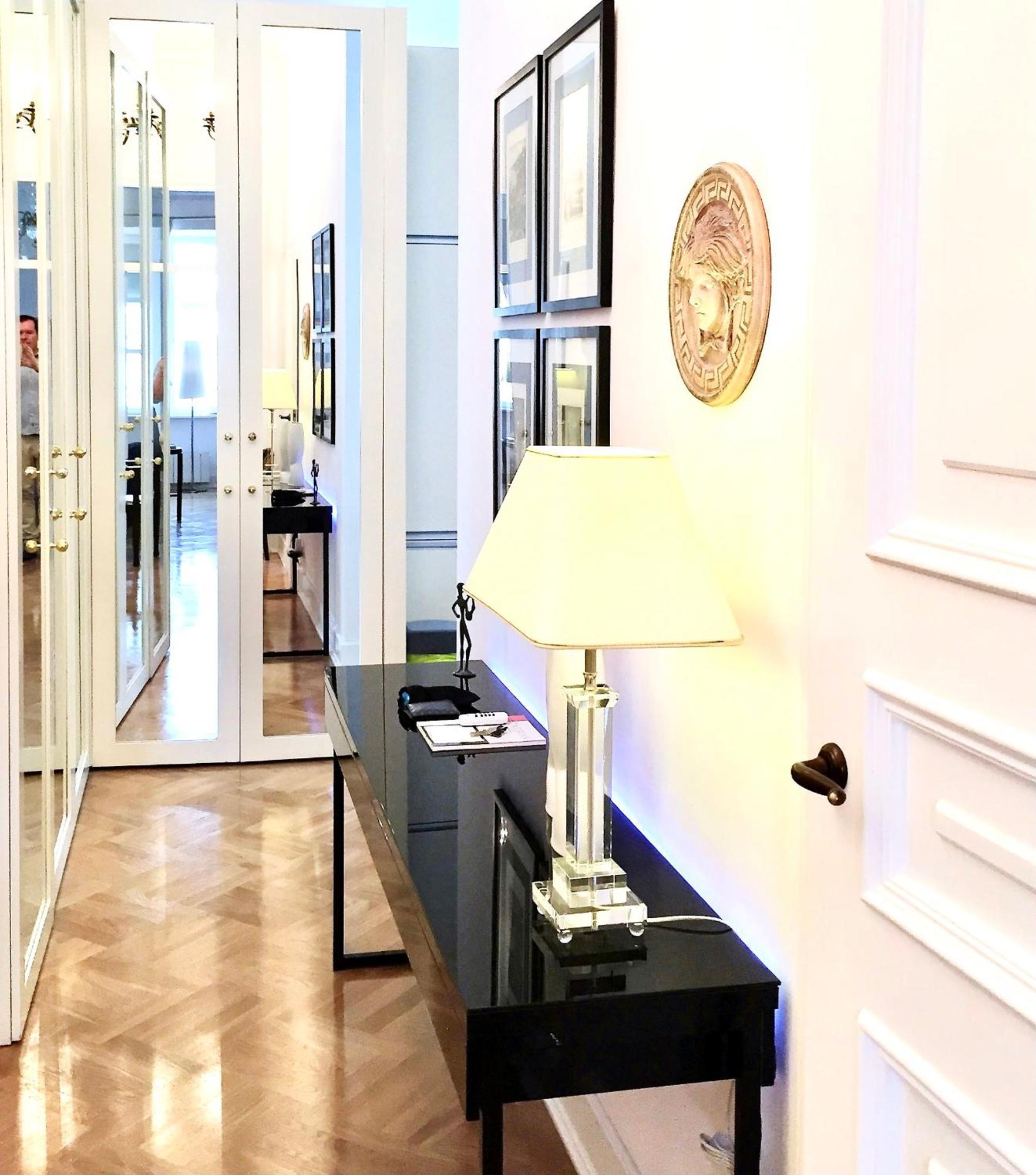 Mondrian Luxury Suites & Apartments Old Town Warschau Kamer foto