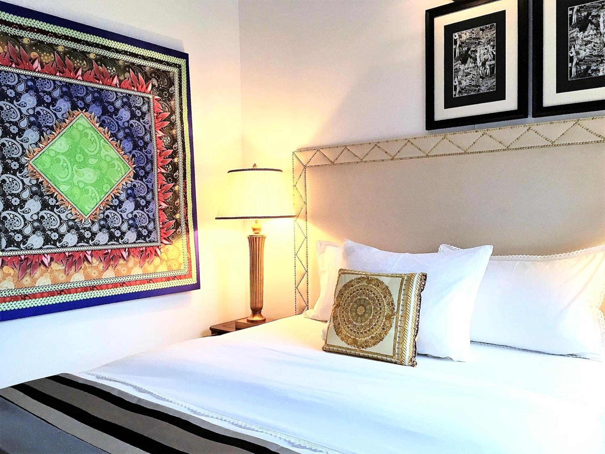 Mondrian Luxury Suites & Apartments Old Town Warschau Kamer foto