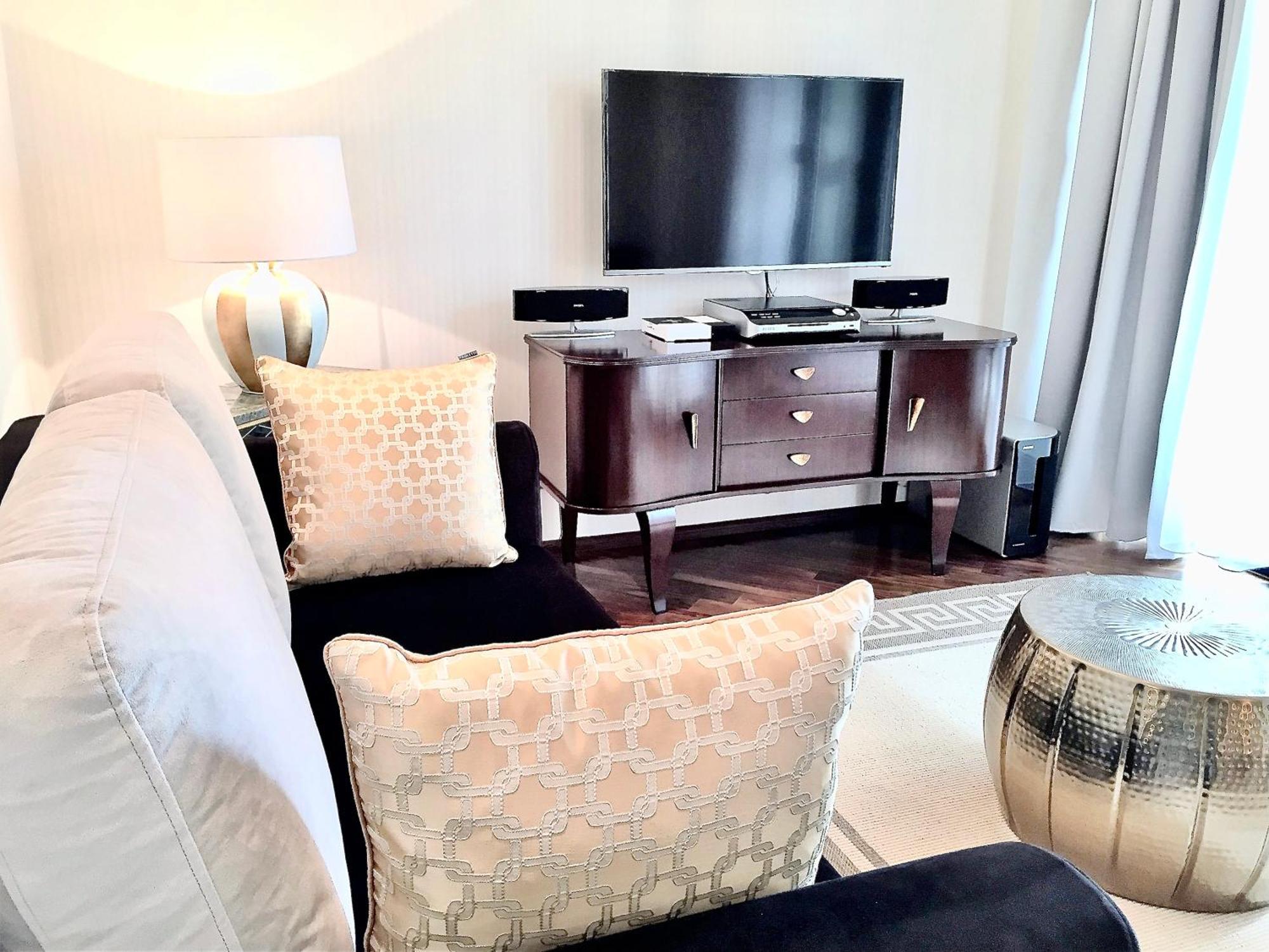 Mondrian Luxury Suites & Apartments Old Town Warschau Kamer foto